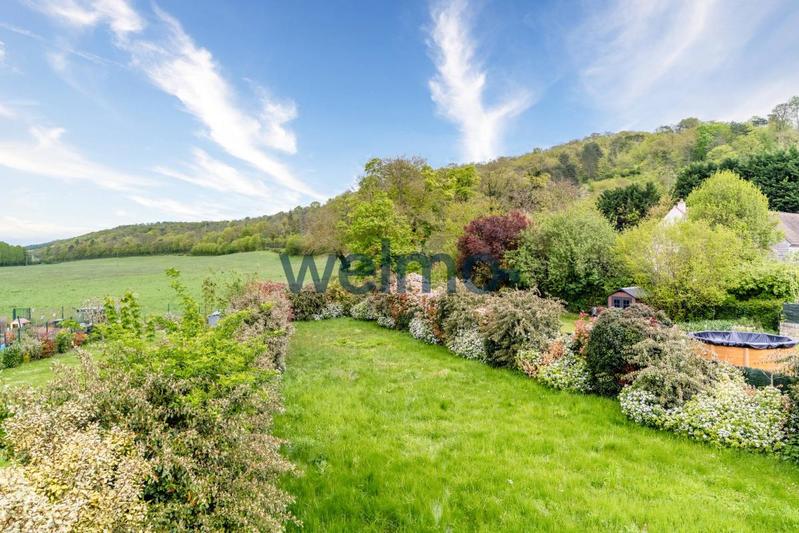 Maison - 166 m² - 6 pièces