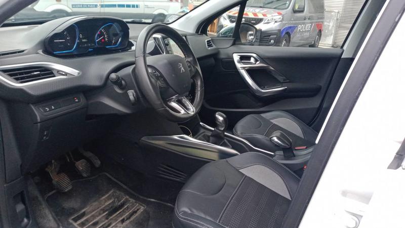 Peugeot 2008 1.6 VTi 120 Allure