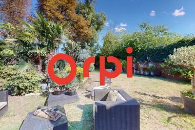 Maison - 98 m² - 5 pièces