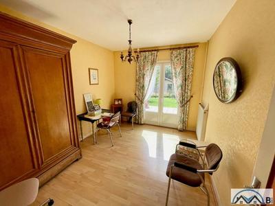 Maison traditionnelle - 123 m² - 6 pièces