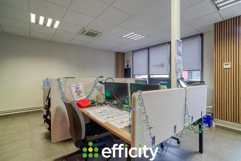 Local d'activité / Entrepôt - 534 m²