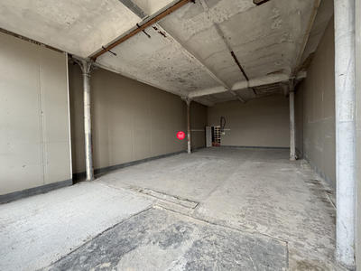 Appartement - 101 m² - 1 pièce