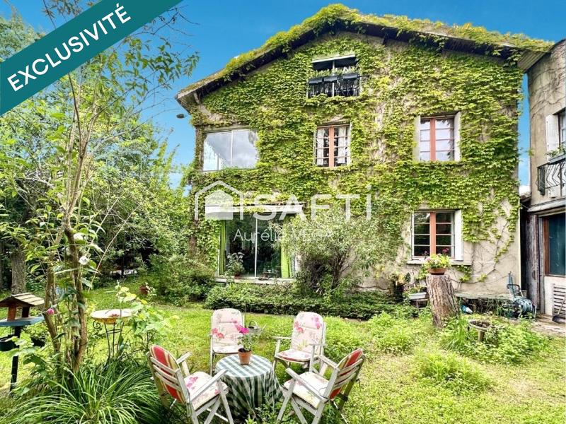 Maison - 253 m² - 8 pièces