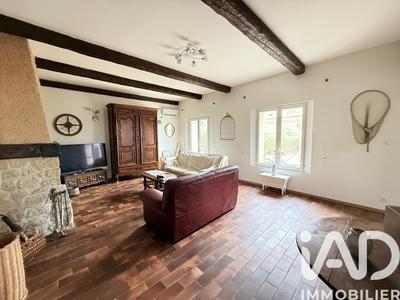 Maison - 227 m² - 10 pièces