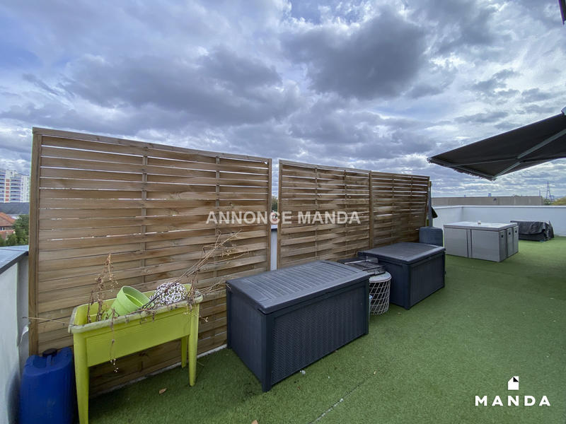 Chambre - 12 m² - 4 pièces