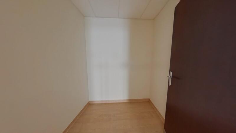 Bureau - 76 m²