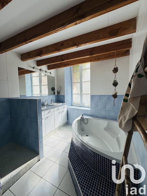 Maison de village - 110 m² - 4 pièces