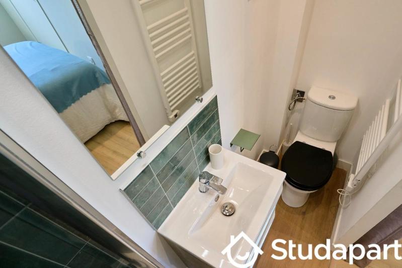 Chambre - 10 m² - 1 pièce