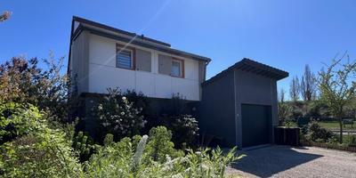 Maison traditionnelle - 100 m² - 4 pièces