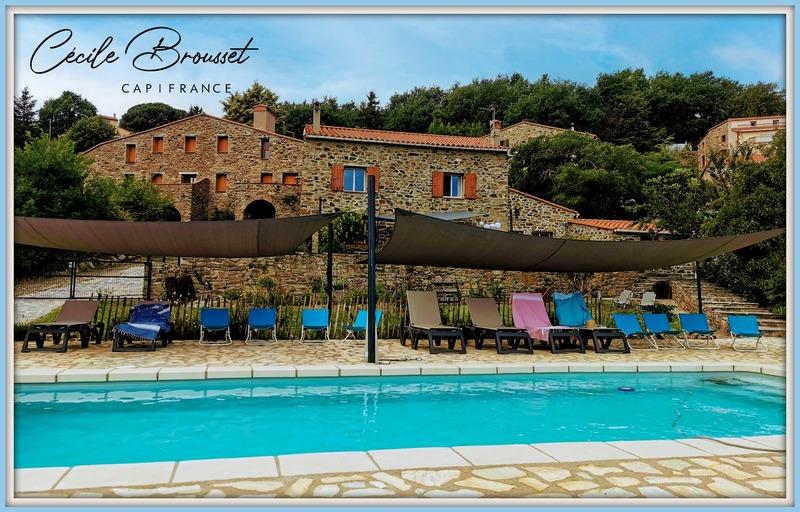 Propriété - 345 m² - 14 pièces