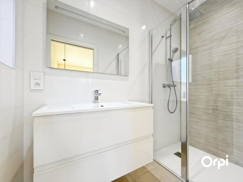 Villa - 230 m² - 6 pièces