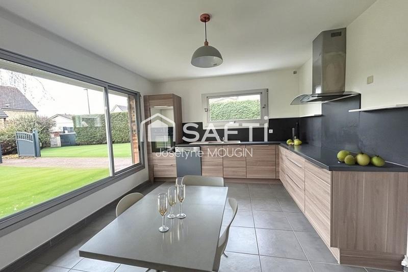 Maison - 181 m² - 7 pièces