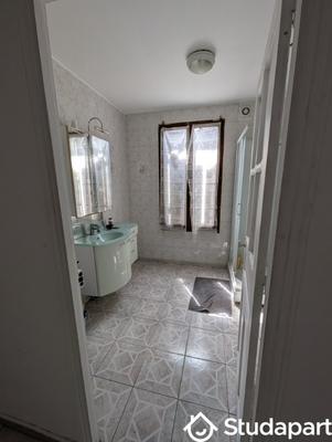 Chambre - 16 m² - 1 pièce