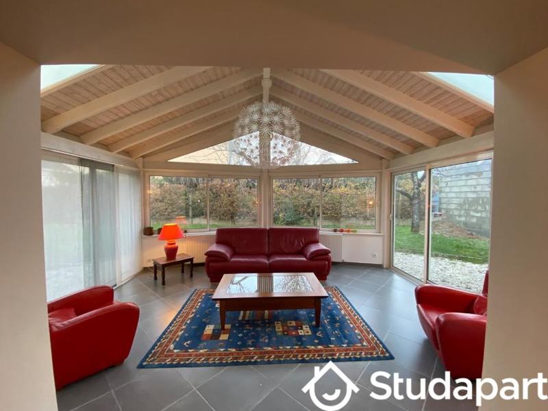 Chambre - 12 m² - 1 pièce