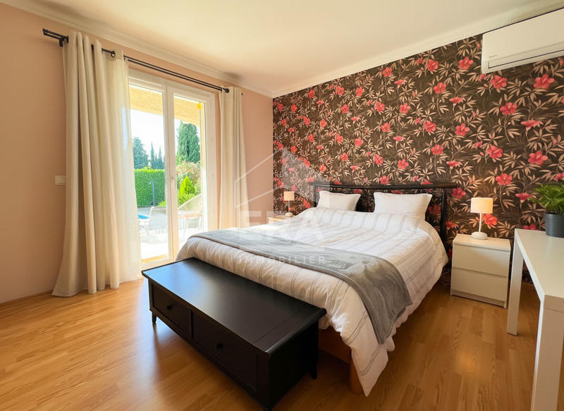 Maison - 175 m² - 5 pièces