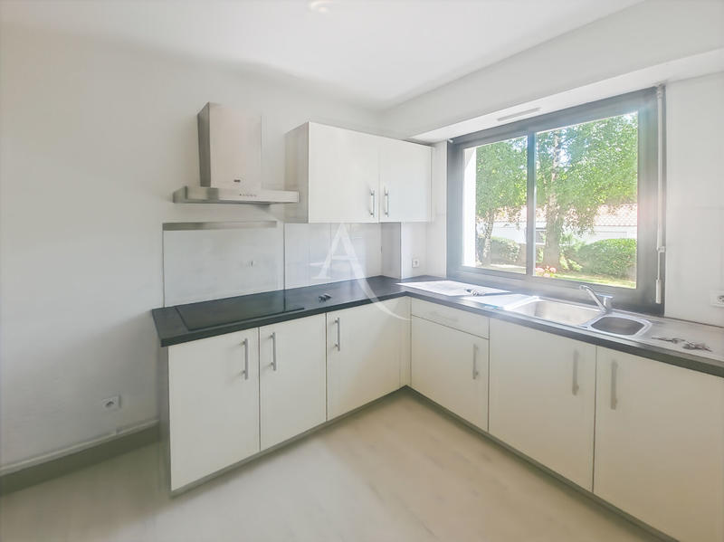 Appartement - 72 m² - 3 pièces