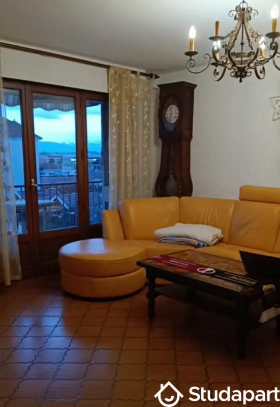 Chambre - 14 m² - 1 pièce