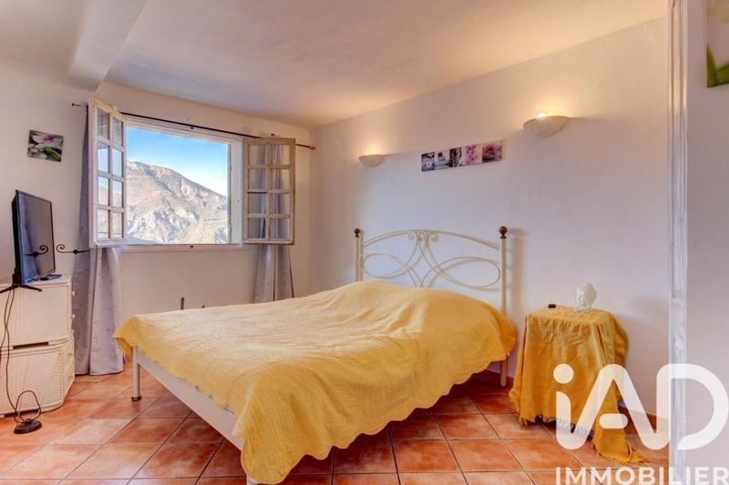 Maison de village - 163 m² - 5 pièces