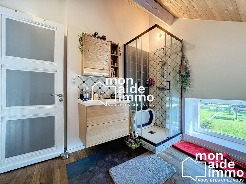 Maison - 140 m² - 5 pièces