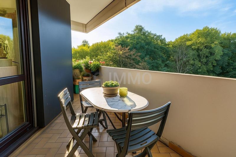 Appartement - 82 m² - 4 pièces