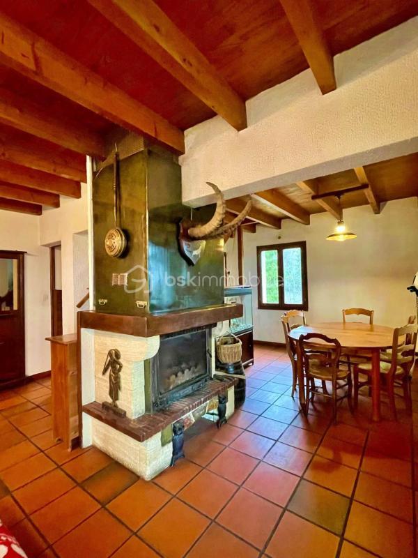 Maison - 138 m² - 6 pièces