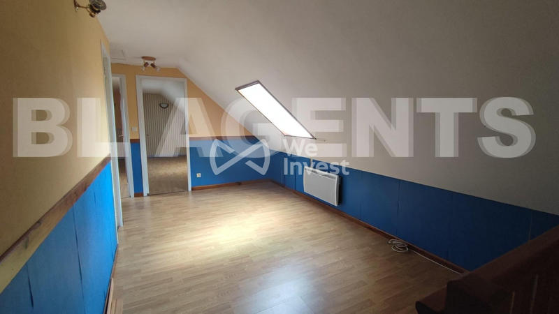 Maison traditionnelle - 135 m² - 7 pièces