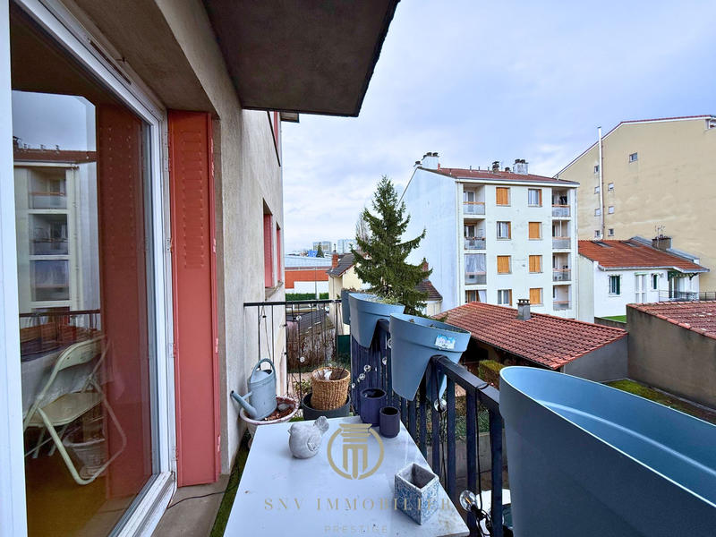 Appartement - 80 m² - 4 pièces