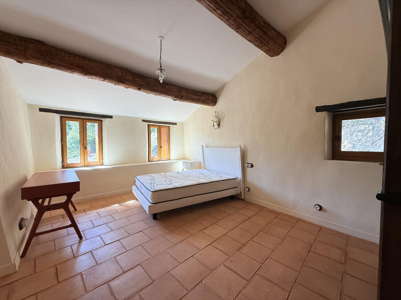 Mas - 538 m² - 13 pièces