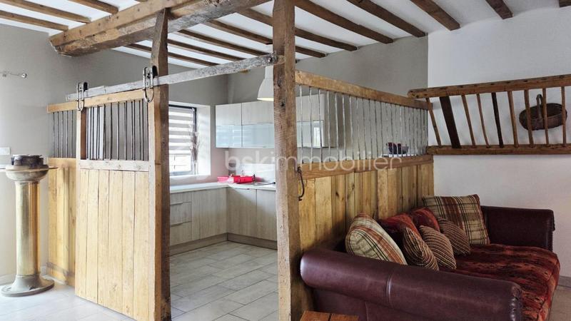 Propriété - 303 m² - 12 pièces