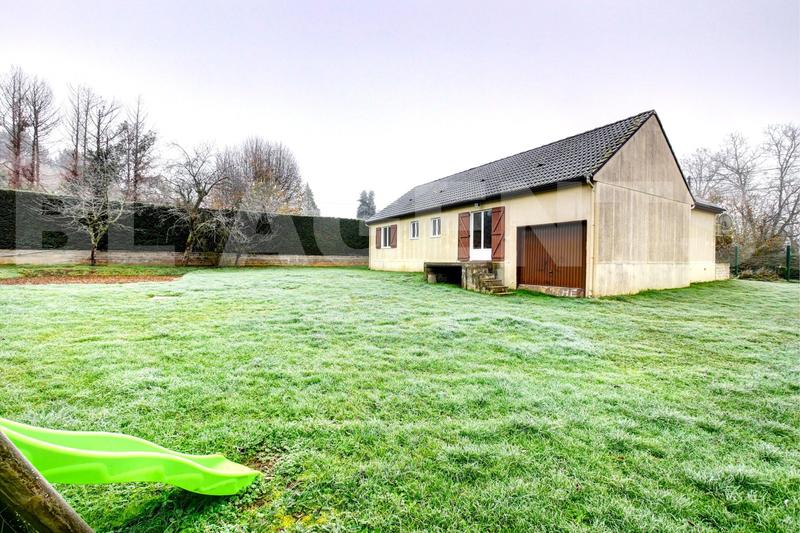 Maison traditionnelle - 103 m² - 6 pièces