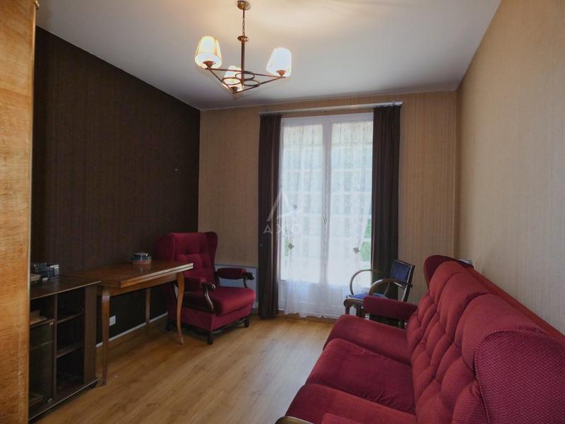 Maison - 175 m² - 8 pièces