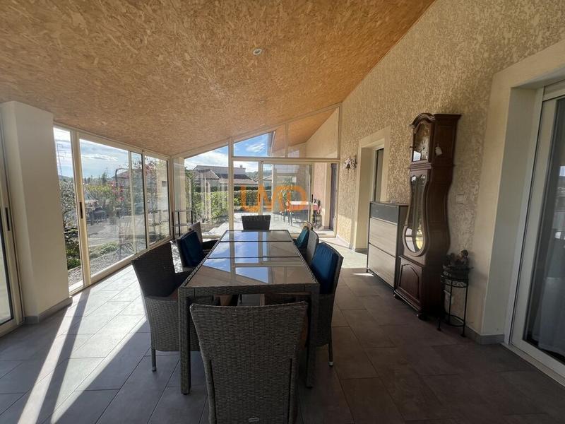 Maison - 112 m² - 5 pièces