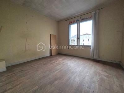 Maison de ville - 76 m² - 4 pièces