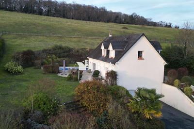 Maison - 138 m² - 6 pièces