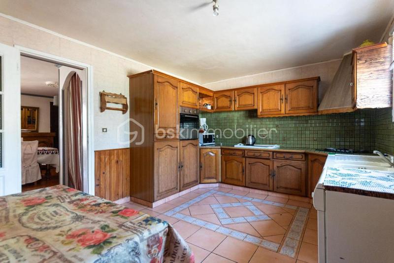 Villa - 153 m² - 9 pièces