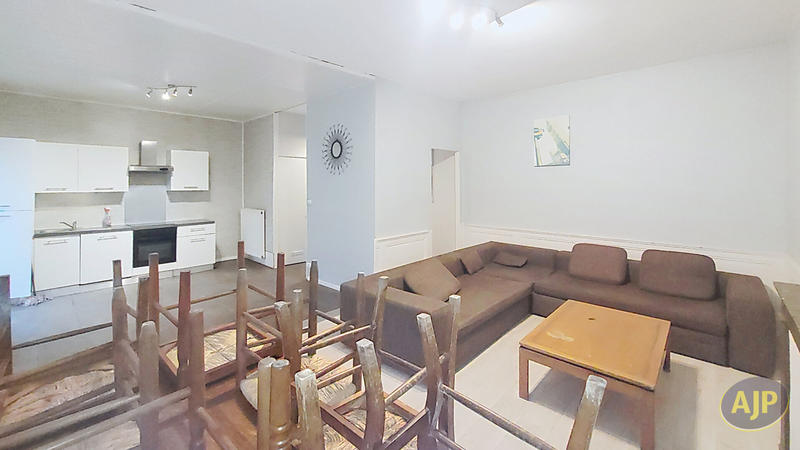 Maison - 138 m² - 5 pièces