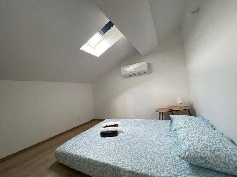 Maison - 108 m² - 9 pièces