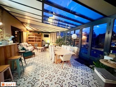 Maison - 186 m² - 7 pièces