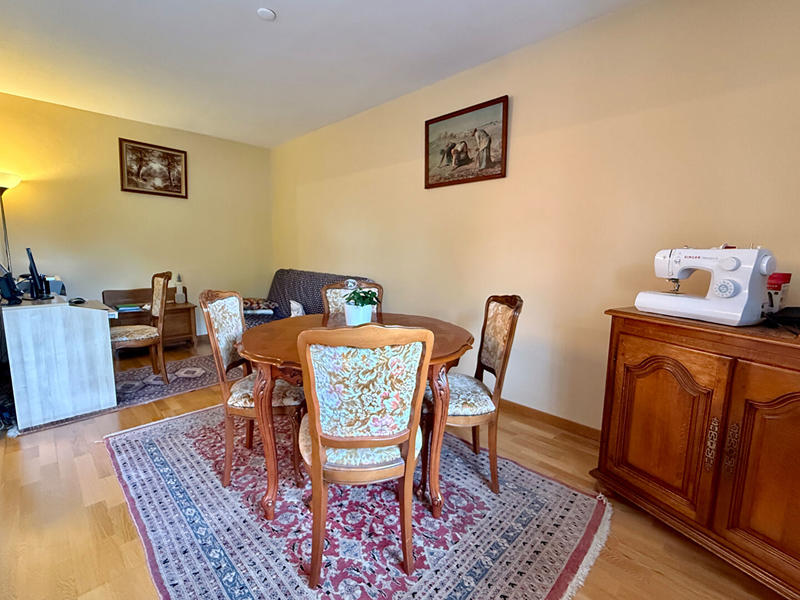 Appartement - 100 m² - 5 pièces