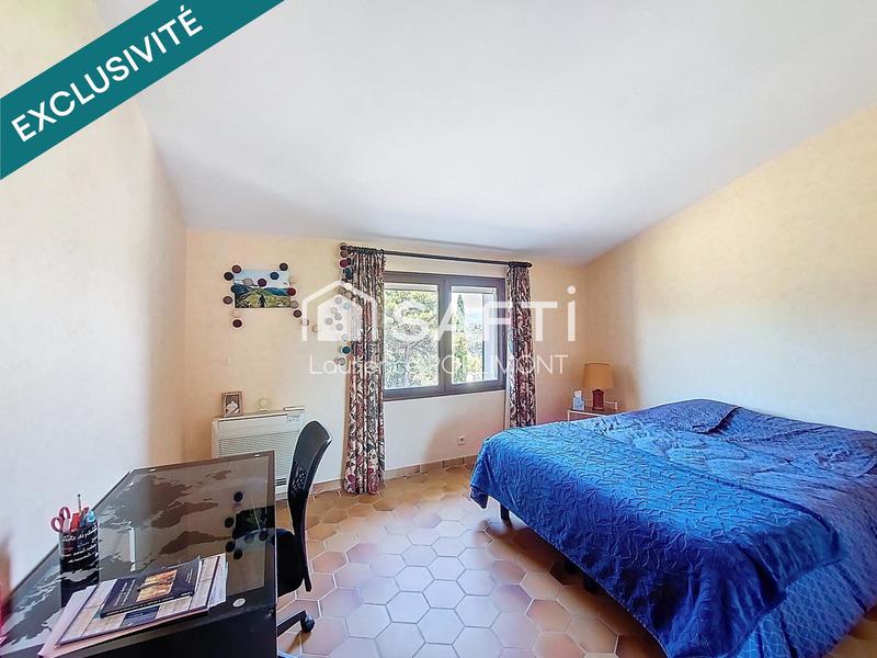 Maison - 264 m² - 6 pièces