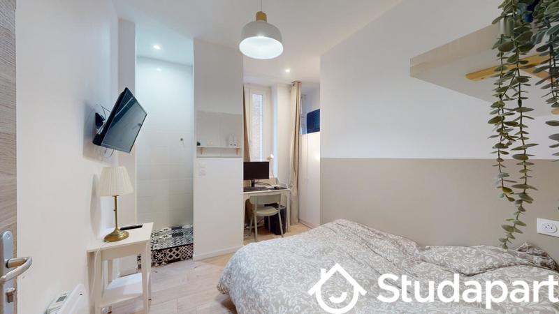 Chambre - 12 m² - 1 pièce