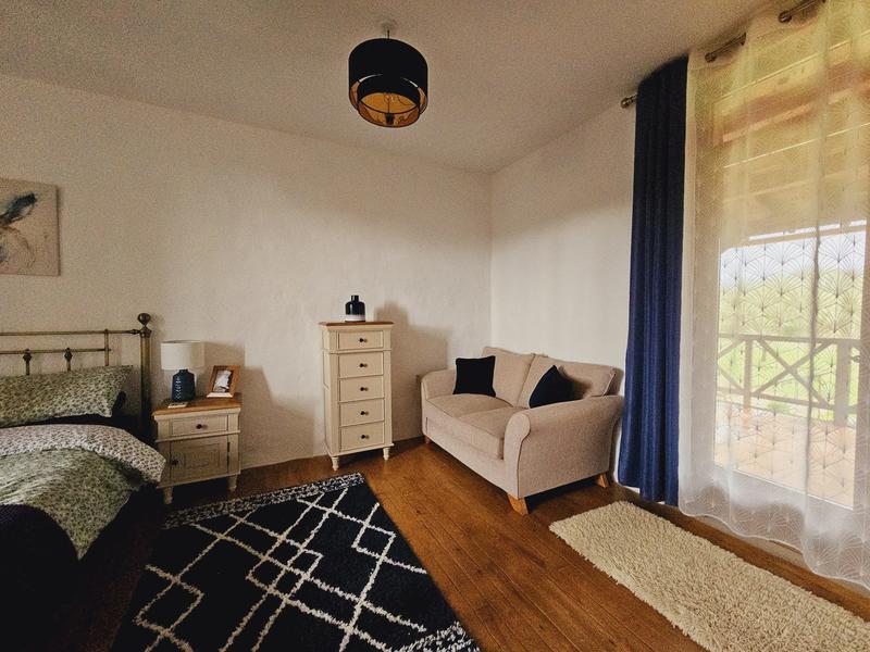 Maison traditionnelle - 287 m² - 9 pièces