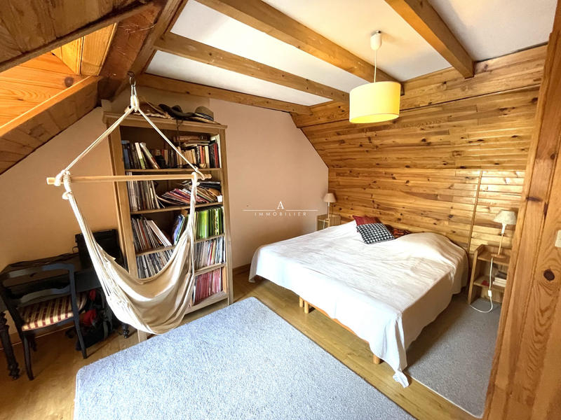 Maison - 104 m² - 5 pièces