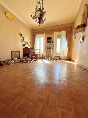 Appartement - 85 m² - 3 pièces