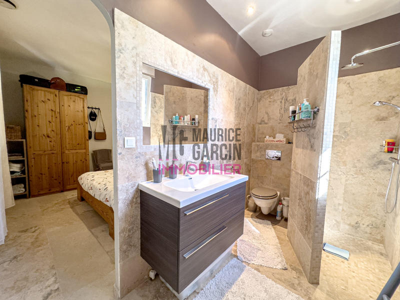 Maison - 147 m² - 6 pièces