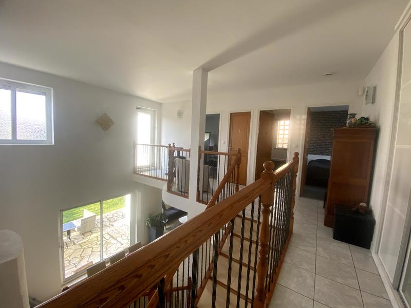 Maison - 162 m² - 7 pièces