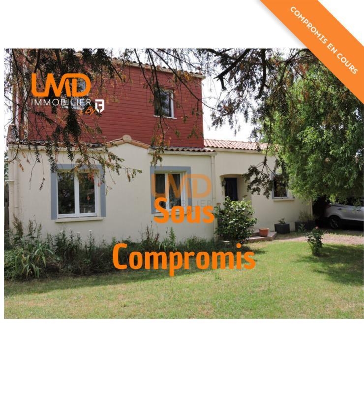 Maison - 179 m² - 8 pièces