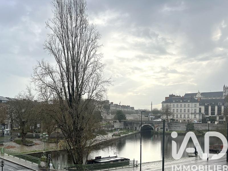 Appartement - 86 m² - 4 pièces