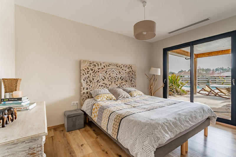 Maison - 198 m² - 7 pièces