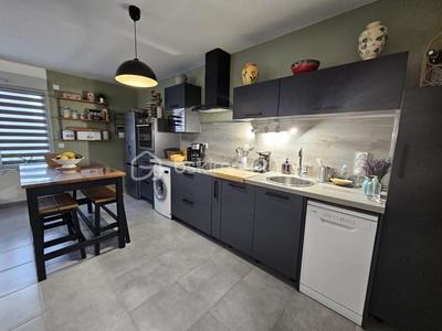 Appartement - 76 m² - 4 pièces